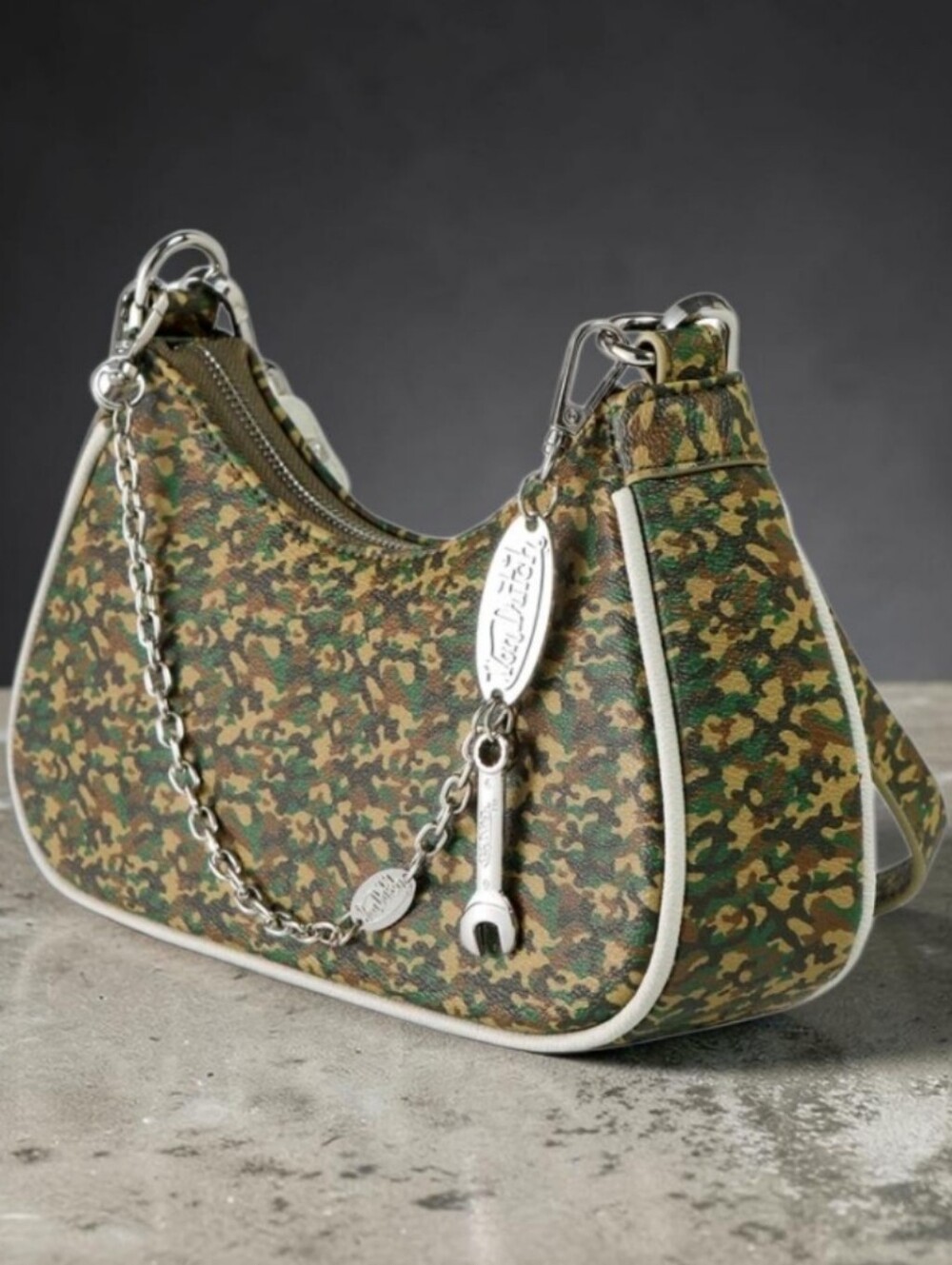 Von Dutch Green Camo Shoulder Bag - Picture 5 of 8